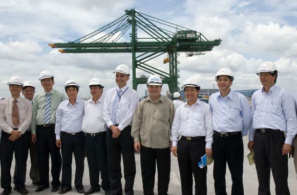  Phó Thủ Tướng Hoàng Trung Hải đến thăm và làm việc với Portcoast 