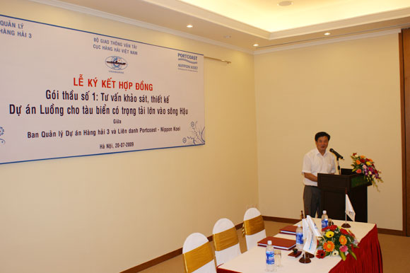 Lễ ký kết Hợp đồng gói thầu số 1 - Dự án Luồng cho tàu biển trọng tải lớn vào sông Hậu 