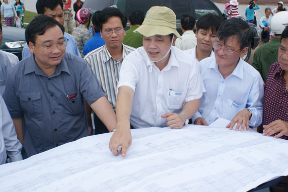 Phó Thủ tướng Hoàng Trung Hải thăm và làm việc tại Dự án Nhiệt điện Duyên Hải 