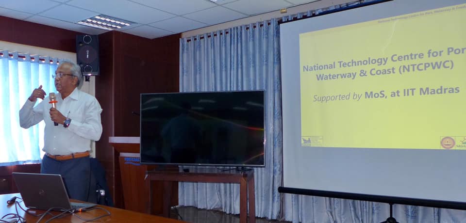 Hội thảo về Thủy động lực học