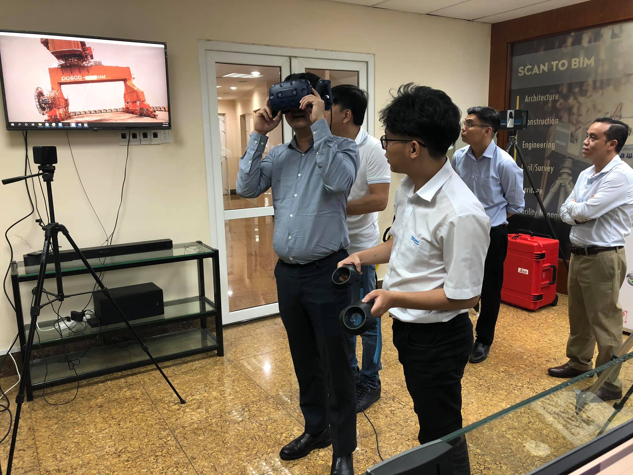 Công ty Cổ phần Đầu tư Long Thuận đến thăm và làm việc với Portcoast