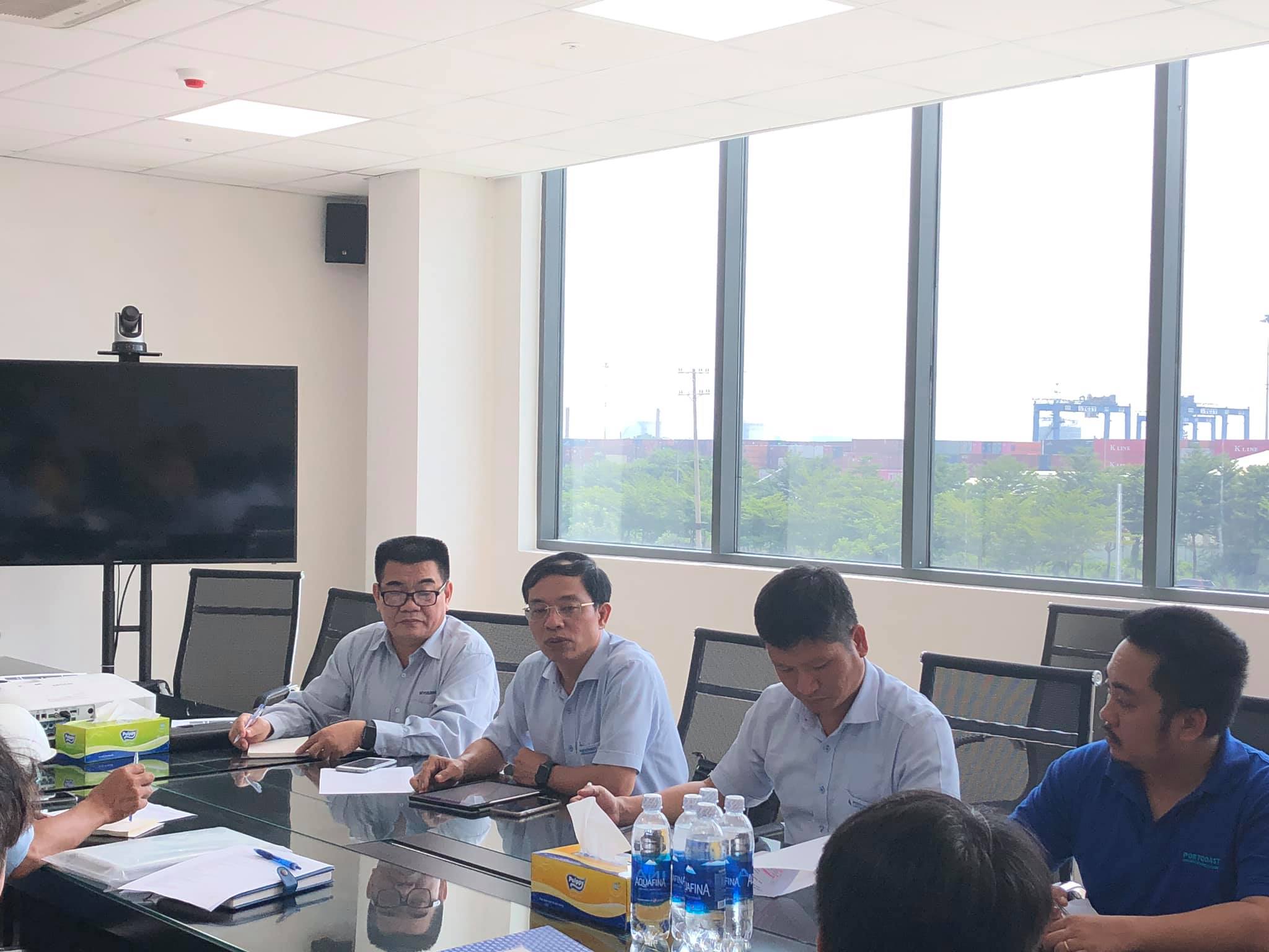 Làm việc với Hyosung và các bên liên quan 