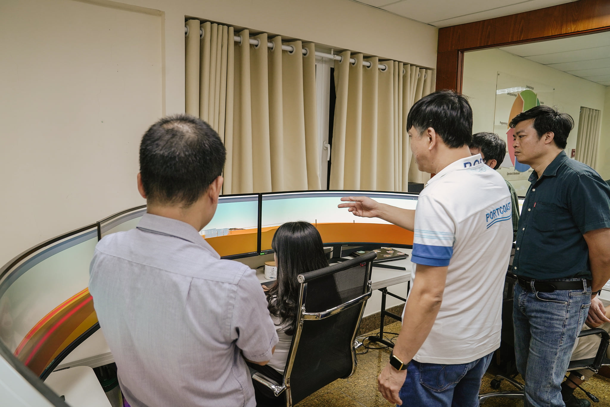 Portcoast chào mừng các  Tiến sĩ Viện Công nghệ Châu Á và Viện Dầu khí Việt Nam