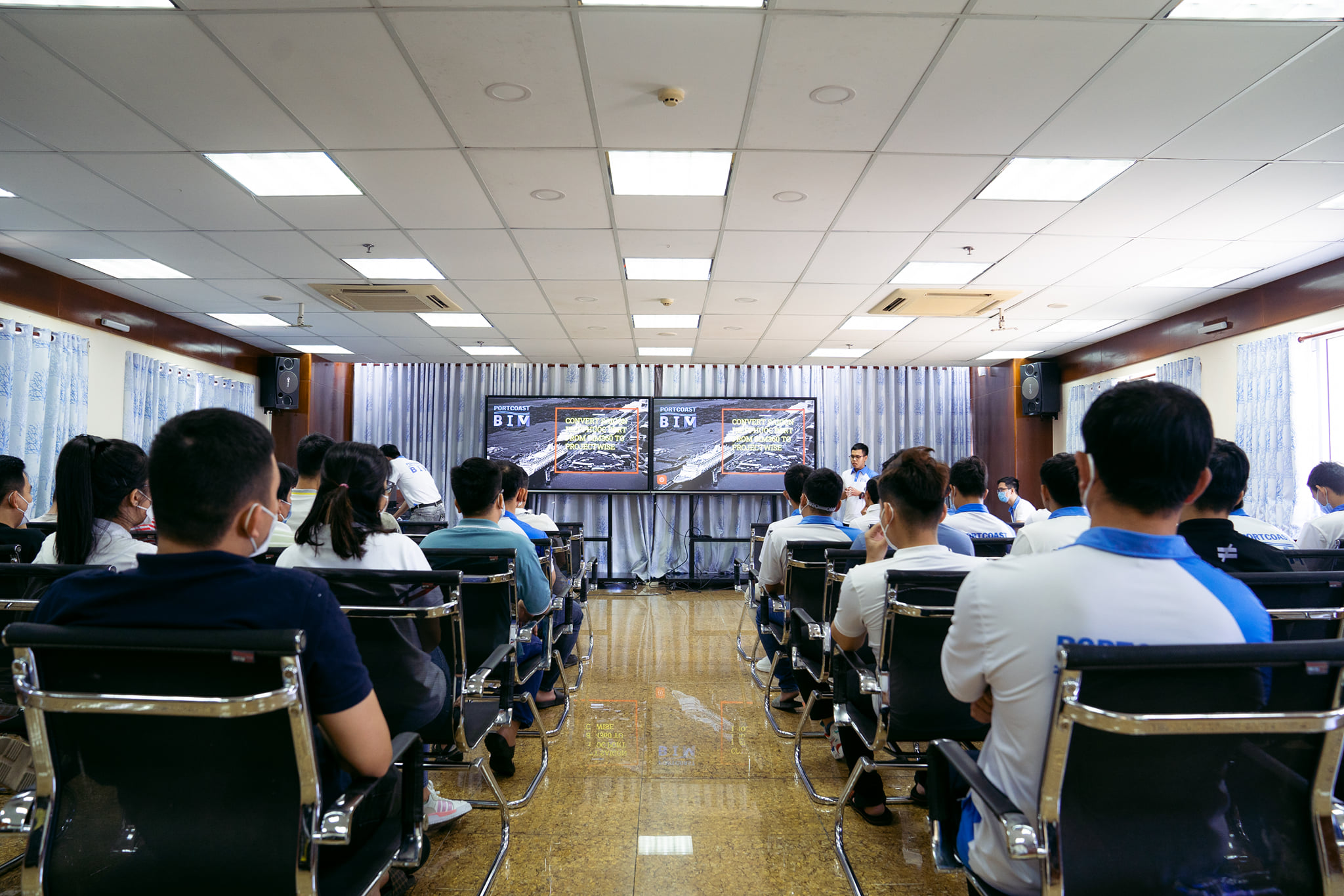 Hội thảo cuối tuần của Portcoast