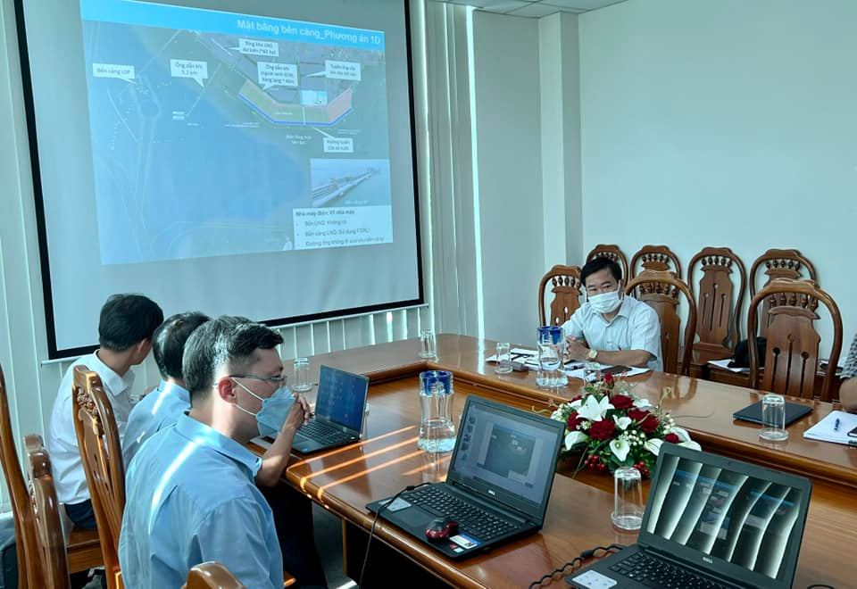 Portcoast have a meeting with and presentation to Vice Chairman of Ba ria - Vung tau PC and related Departments for the LNG Long Son Terminal