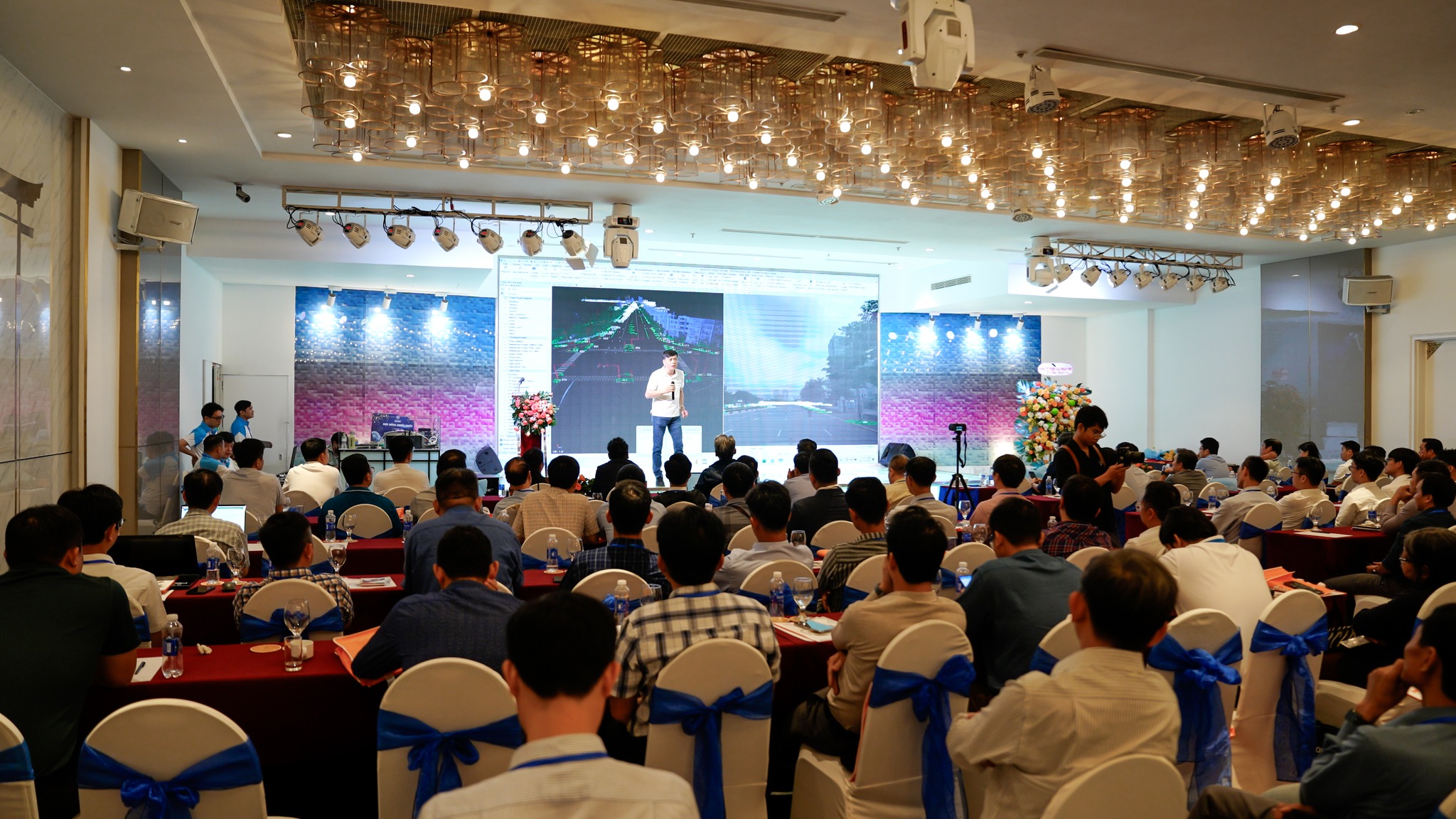 TRIMBLE TRANSFORM 2025 HẠ TẦNG SỐ – XU HƯỚNG TẤT YẾU CỦA NGÀNH XÂY DỰNG & GIAO THÔNG