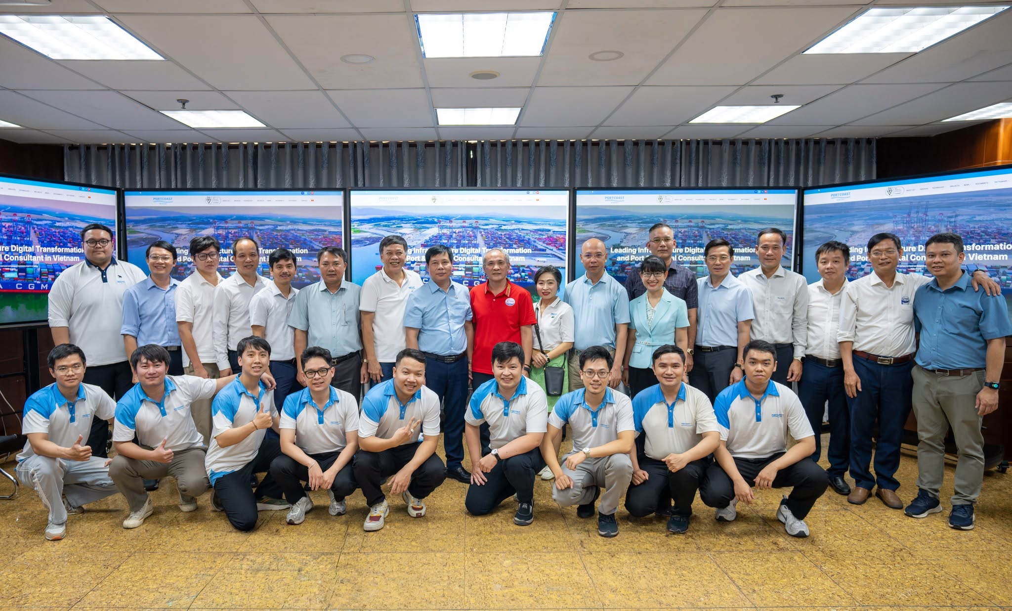 Portcoast và Trường Đại học Thủy lợi thúc đẩy hợp tác nghiên cứu, đào tạo và chuyển đổi số