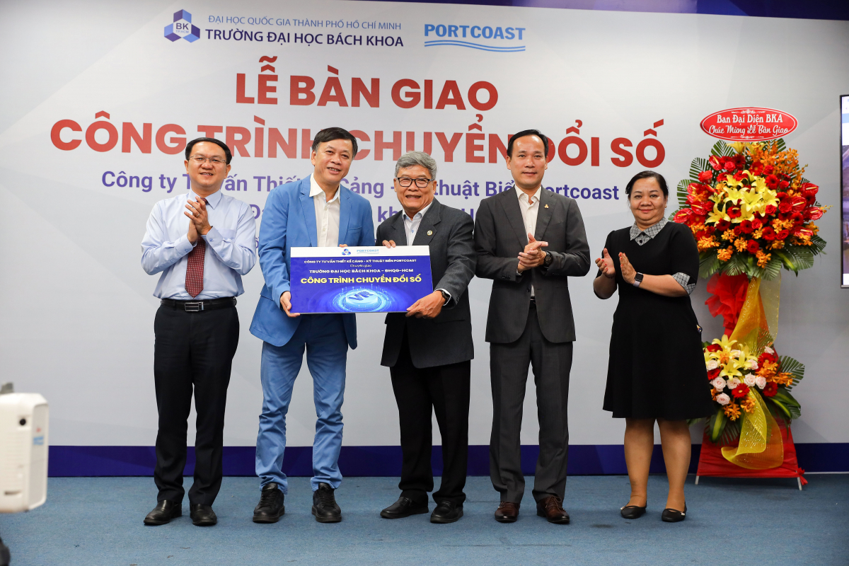 Dự án Chuyển đổi Số Đa chức năng của Trường Đại học Bách khoa Thành phố Hồ Chí Minh