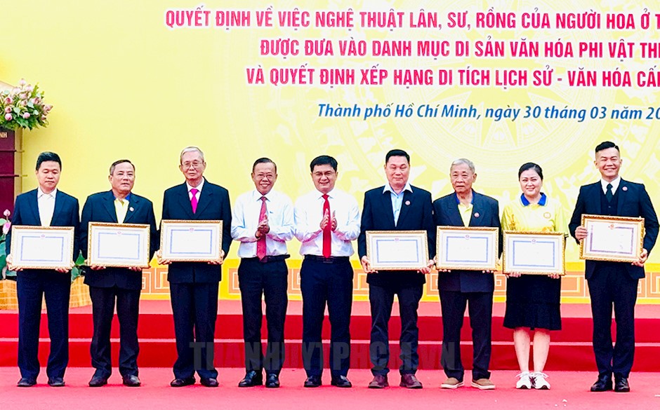 PORTCOAST TRAO TẶNG SẢN PHẨM SỐ HÓA – GÓP PHẦN GÌN GIỮ DI SẢN VĂN HÓA