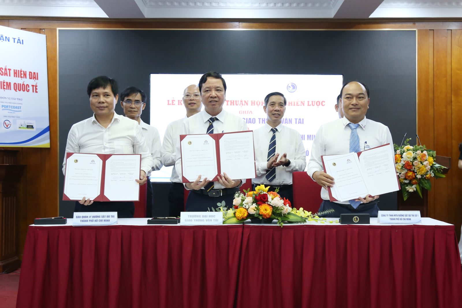 Portcoast chia sẻ định hướng ứng dụng công nghệ số và xây dựng tiêu chuẩn hiện đại cho ngành đường sắt tại Tọa đàm khoa học do UTC tổ chức